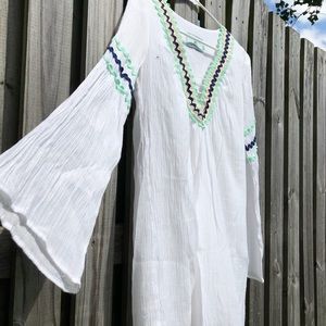 Bohemian Bell-Sleeve Dress 🌾